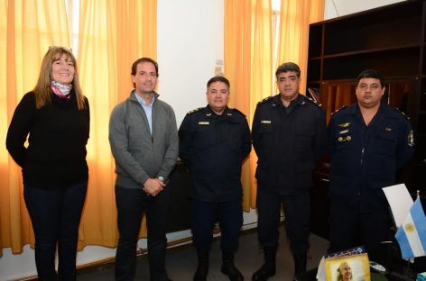 Ariel Sujarchuk recibió a los nuevos jefes policiales de Belén y Matheu
