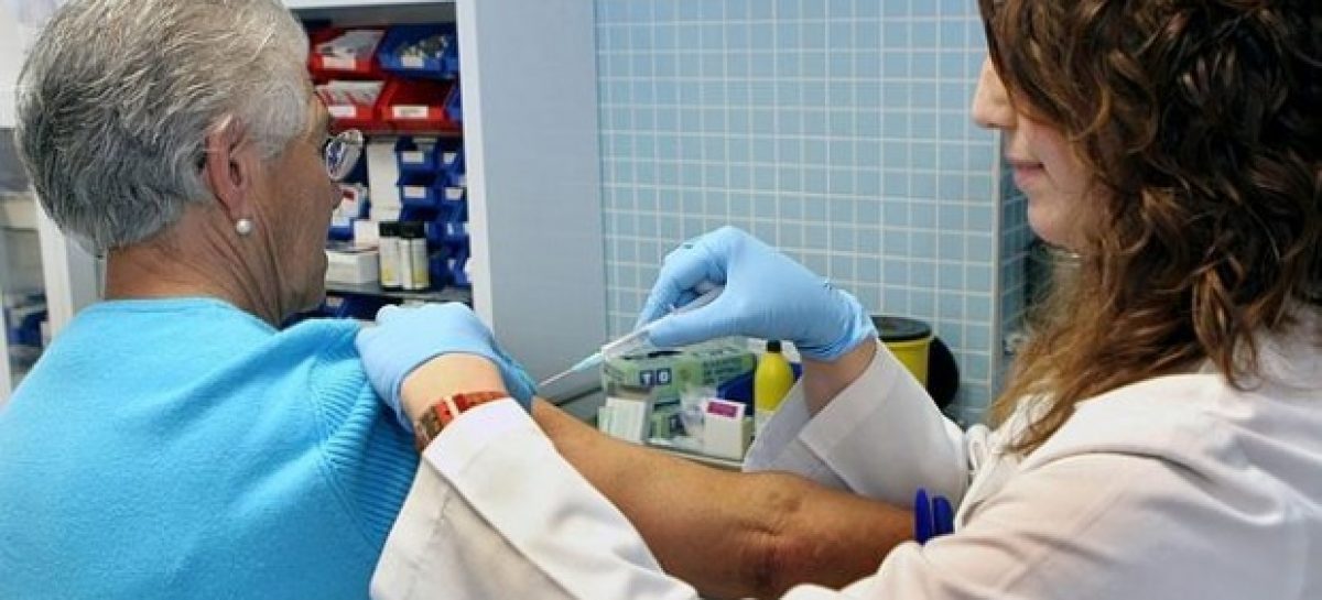 Distribuyen 3.840 dosis de vacunas antigripales en todos los centros de salud de Escobar