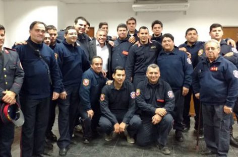 El HCD de Escobar homenajeó a los bomberos en su día