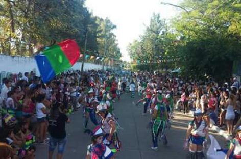 La Municipalidad de Escobar lanza en Matheu “Despertando a Momo”  para iniciar los festejos del pre carnaval 2016