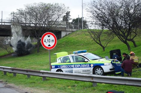 Fuerzas de seguridad desactivaron una granada encontrada debajo del puente de Garín