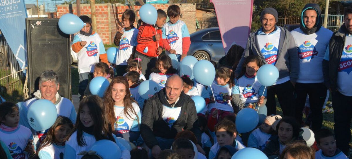 Más de 500 chicos participaron de la primera jornada “El Poli sale a las plazas”