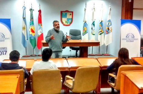 El HCD brindó una charla a alumnos del colegio Buenas Nuevas de Escobar