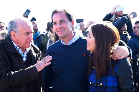 Ariel Sujarchuk y Laura Russo acompañaron a Cristina Kirchner durante su encuentro con los trabajadores despedidos de Atucha