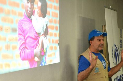 Osvaldo Laport brindó una charla de sensibilización sobre las crisis humanitarias en el mundo