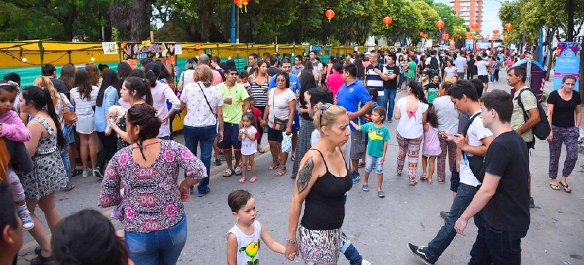 Desde este fin de semana, los comercios de Escobar ofrecen promociones y descuentos por el Día de la Madre