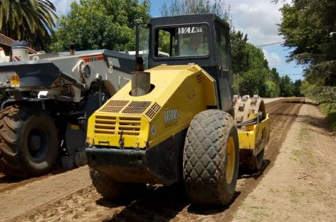 La Municipalidad de Escobar continúa con las obras de estabilizado de calles en distintos barrios de Belén y Matheu