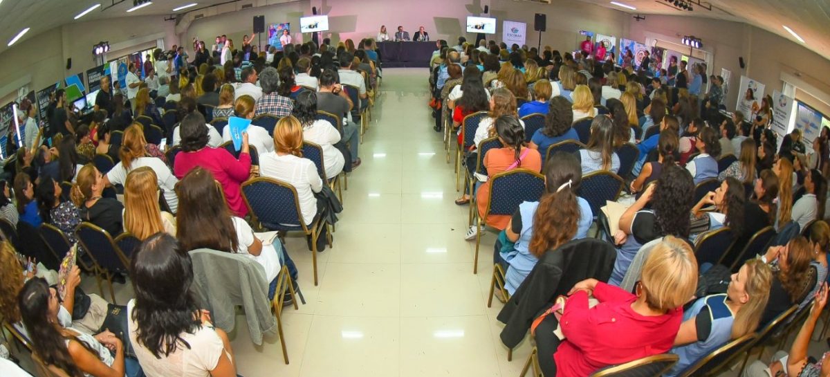 La Municipalidad de Escobar presentó más de 60 iniciativas pedagógicas ante unos 400 directivos de escuelas públicas y privadas del distrito