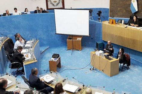 Rocío Fernández: “los defensores del Pueblo de todo el país pedimos tarifas subordinadas a las paritarias”