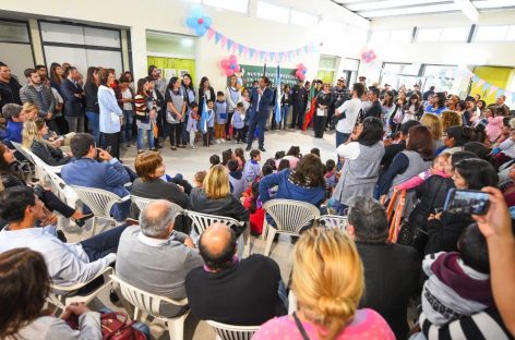 Quedó inaugurado el nuevo edificio del Jardín de Infantes 921 de Loma Verde