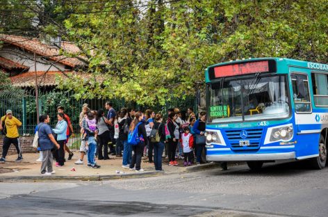 Ariel Sujarchuk creó la Agencia Municipal de Transporte para planificar y mejorar el tránsito del partido de Escobar