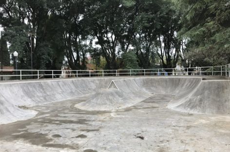 Plaza de la Estación de Belén: concluye la obra del skatepark y comienza la remodelación del galpón ferroviario