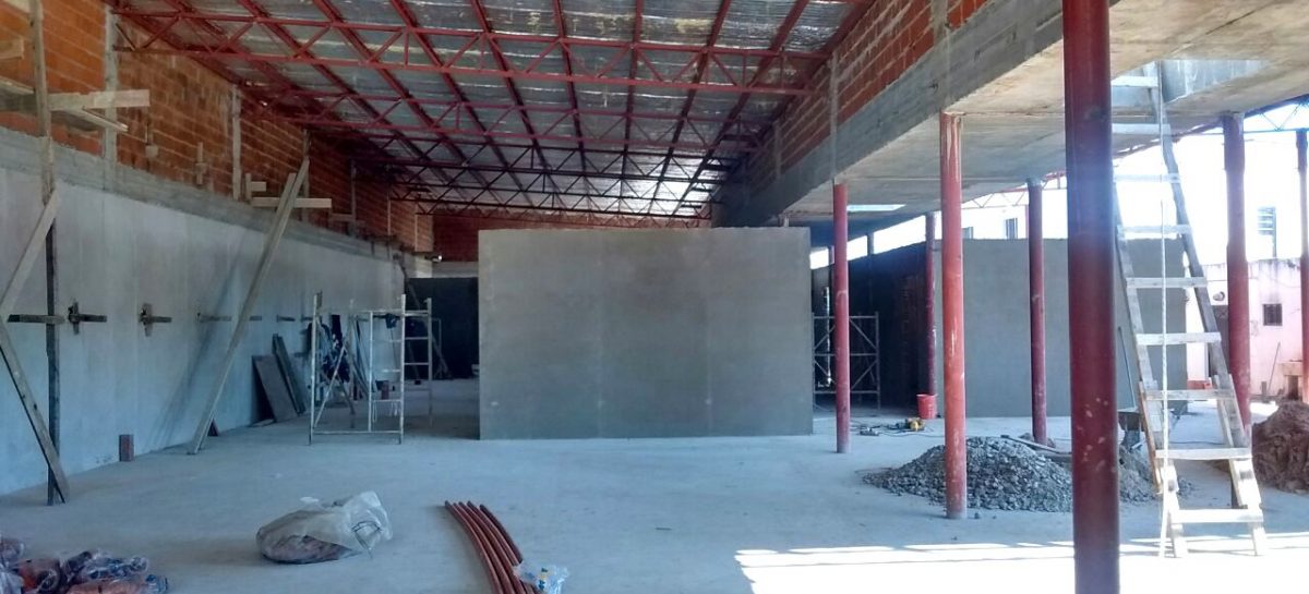 Avanza la obra para la instalación de 40 camas de internación en Matheu