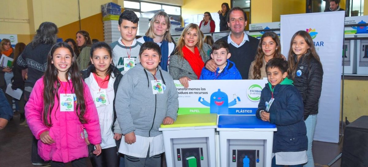 El intendente Ariel Sujarchuk lanzó el programa Escuelas por el Medio Ambiente ante 1500 estudiantes del distrito