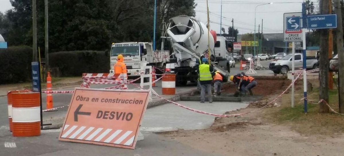 Continúan los trabajos de pavimentación, estabilizado y bacheo de la Municipalidad de Escobar