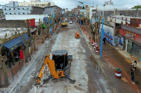 Comenzaron los trabajos municipales para remodelar la terminal de Belén y la calle comercial Rivadavia