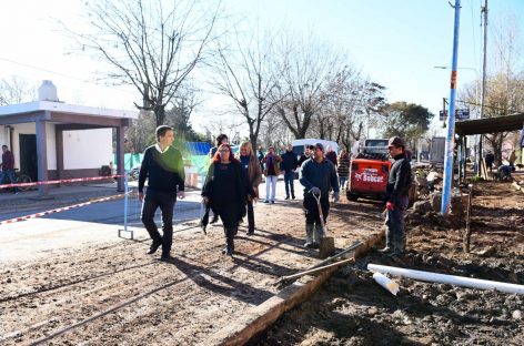 Matheu: el intendente recorrió el remodelado pasaje Marullo y supervisó el avance de las obras en el centro comercial y en el nuevo polo de salud