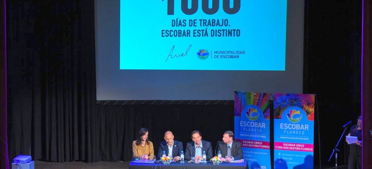 Escobar fue sede de un encuentro que convocó a más de 100 especialistas en Ciencias Económicas