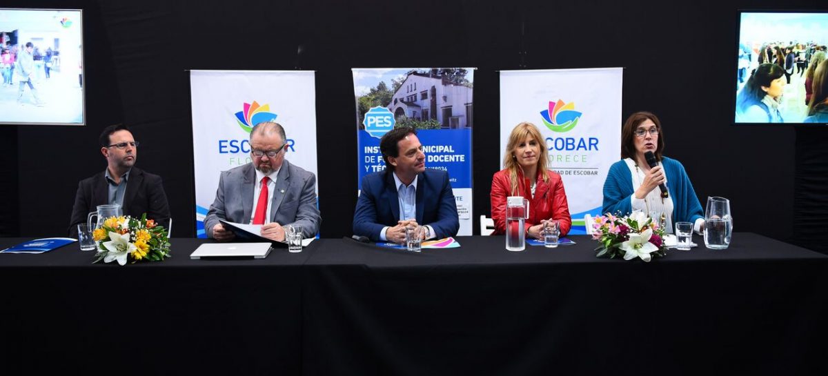 Quedó inaugurado el primer Congreso Regional de Educación en el partido de Escobar
