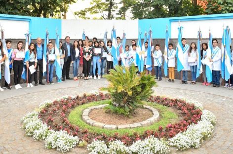 La Municipalidad de Escobar distinguió a 91 estudiantes de excelente rendimiento académico