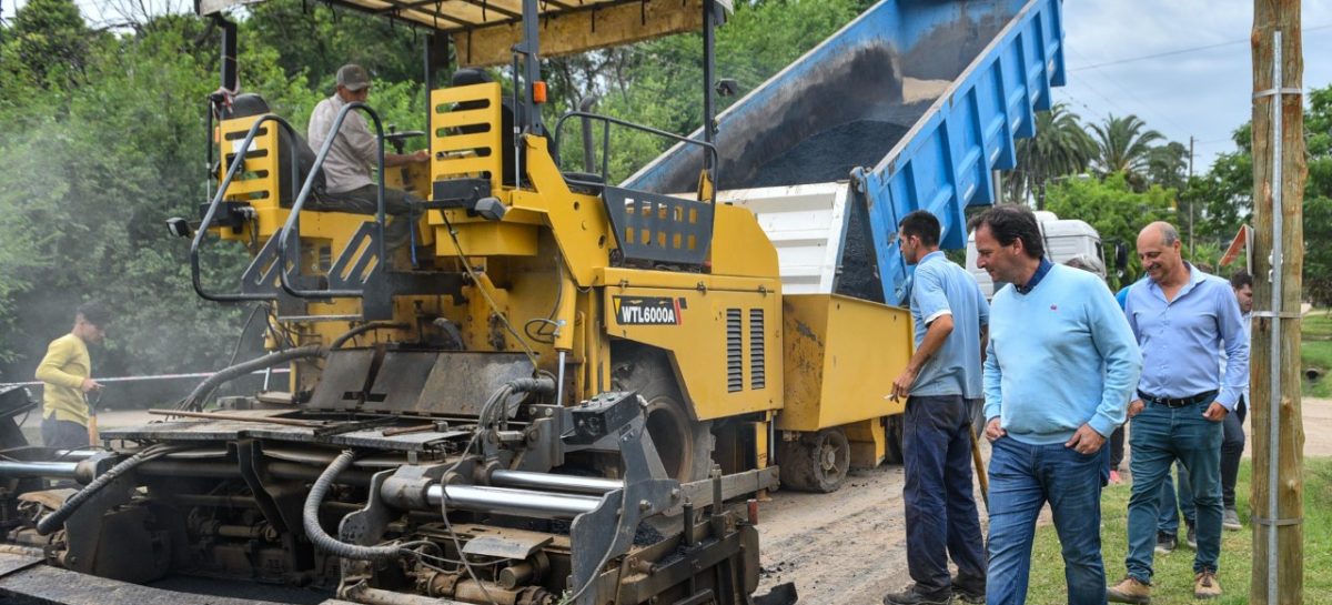 Ariel Sujarchuk recorrió obras de asfalto en Belén de Escobar e Ingeniero Maschwitz