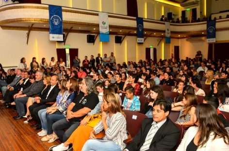 Ante los estudiantes aspirantes y sus familias, la Municipalidad de Escobar, la UBA y la Provincia de Buenos Aires presentaron el curso de ingreso al Colegio Preuniversitario