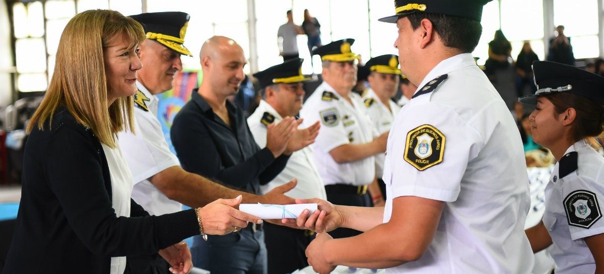 La Municipalidad de Escobar distinguió a los agentes de policía de destacada actuación durante 2018