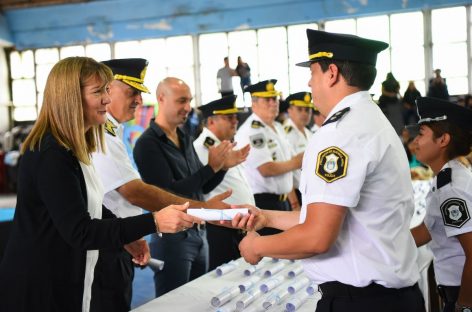 La Municipalidad de Escobar distinguió a los agentes de policía de destacada actuación durante 2018