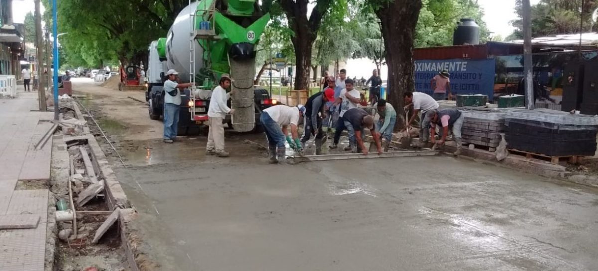 La Municipalidad continúa con más trabajos de pavimentación, estabilizado y bacheo en calles de todo el partido de Escobar
