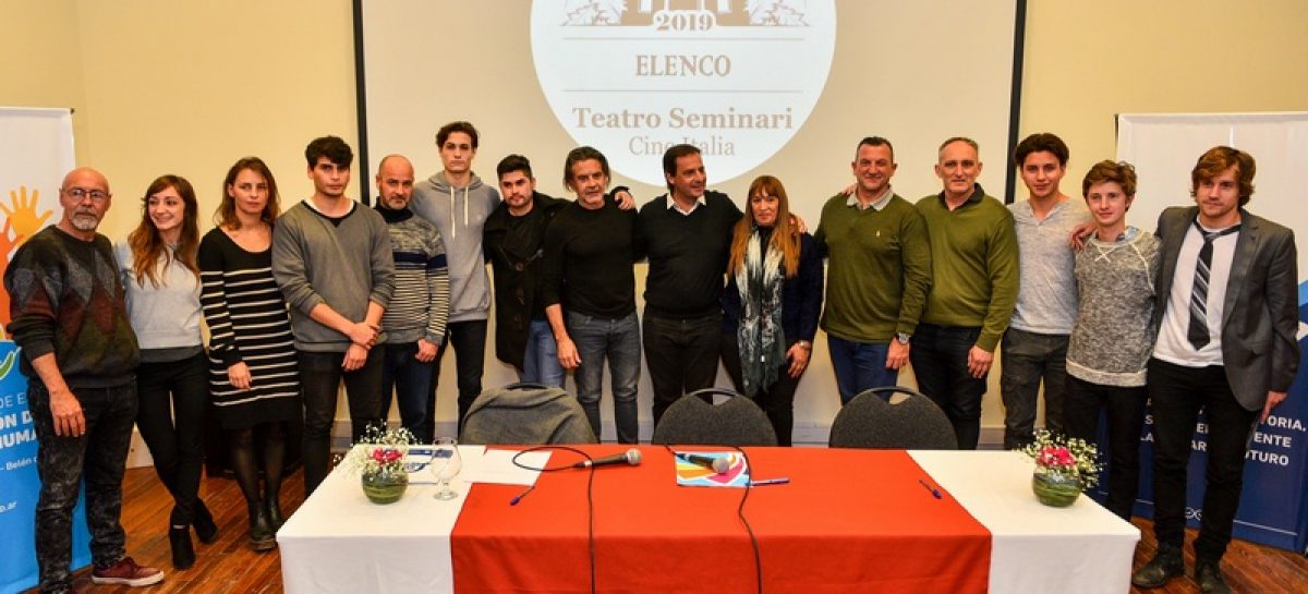Ariel Sujarchuk y Osvaldo Laport presentaron al elenco de actores y actrices del Teatro Seminari Cine Italia