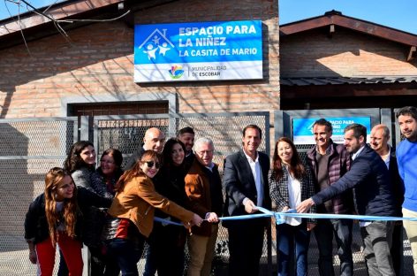 Ariel Sujarchuk y Laura Russo inauguraron el nuevo espacio para la niñez La Casita de Mario