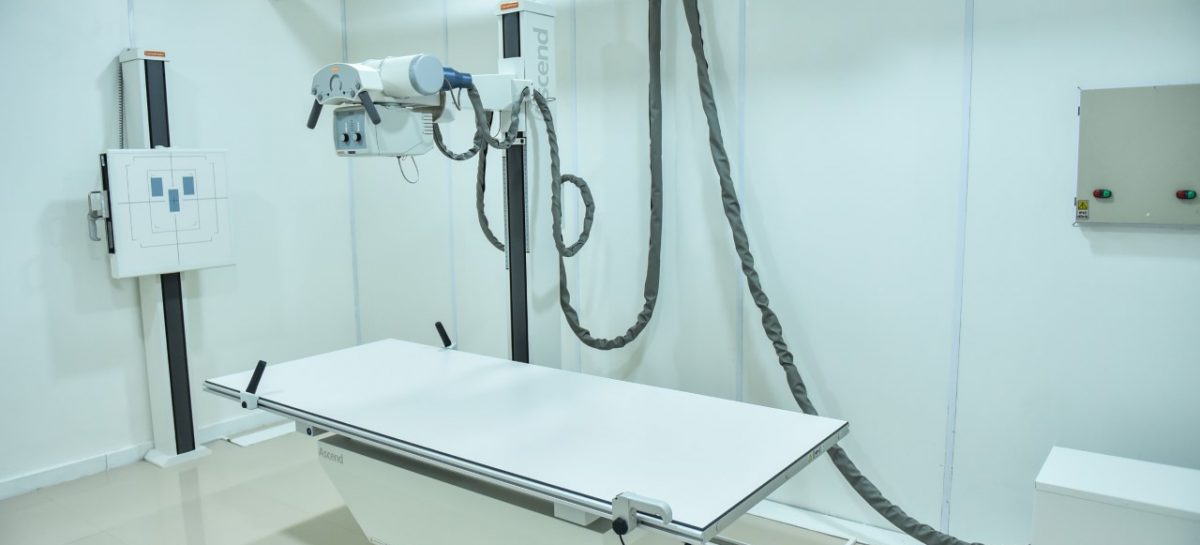 El Polo Sanitario Canesi de Matheu ya cuenta con una sala digital de rayos X e incorporó una cámara de bioseguridad en su laboratorio