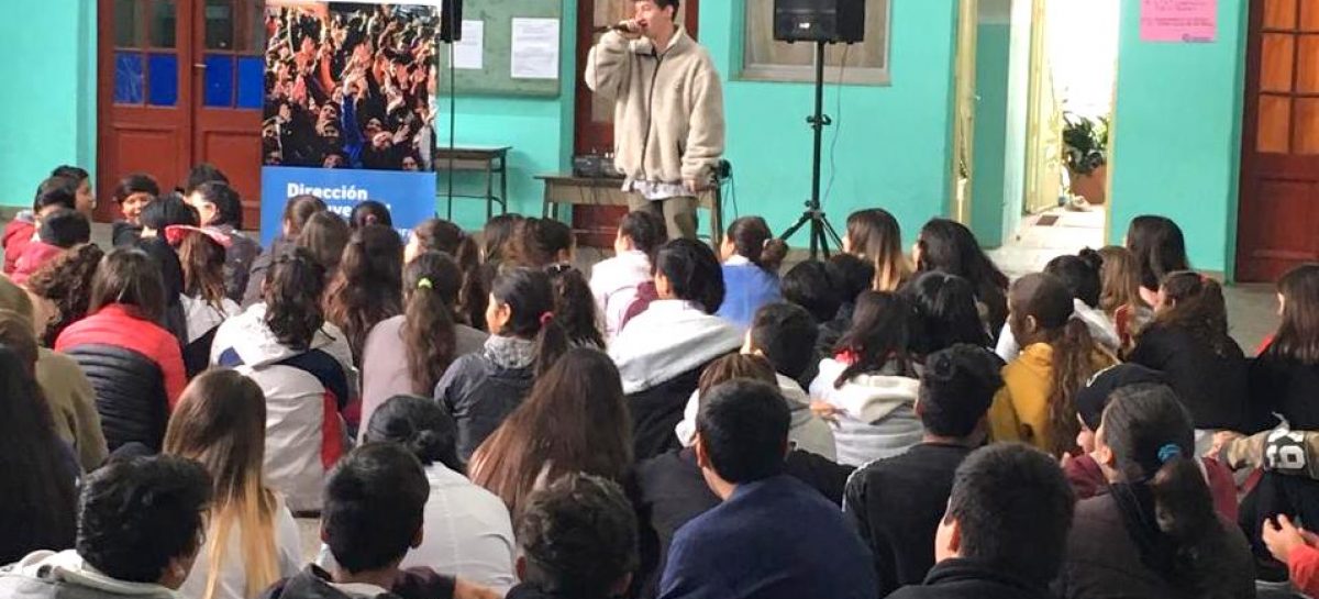 Más de 3.000 chicos y chicas ya participaron del programa “Rap en mi Escuela”