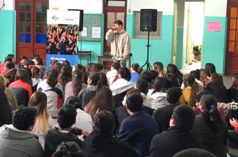 Más de 3.000 chicos y chicas ya participaron del programa “Rap en mi Escuela”