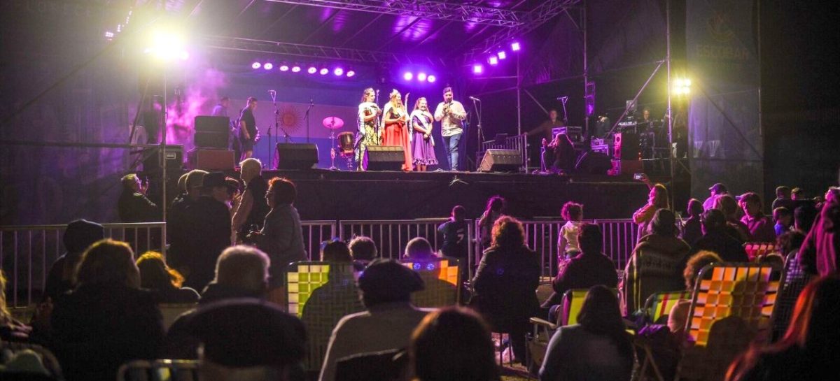Más de 15 mil vecinos disfrutaron del festival Raíces Provincianas organizado por la Municipalidad de Escobar