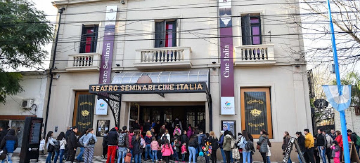 A través del sistema TuEntrada.com se pueden adquirir todos los tickets para los eventos del Teatro Seminari Cine Italia