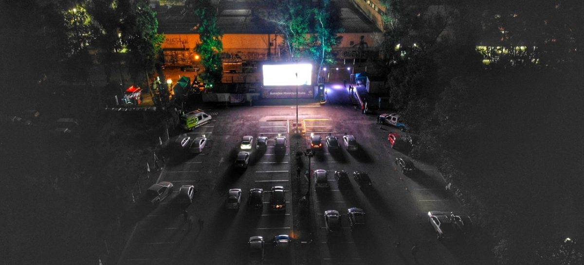 Ya están agotadas las localidades para la primera función de la obra de Nito Artaza, Cecilia Milone y Costa que significará el lanzamiento del Autoteatro Seminari Municipal
