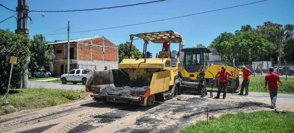 Avanzan importantes trabajos de repavimentación en calles de Garín y Matheu