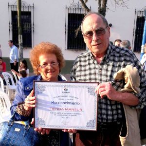 Ricardo junto a Lili, su esposa