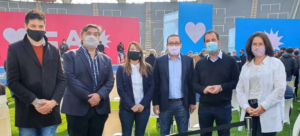 Ariel Sujarchuk, María Laura Guazzaroni y Javier Rehl participaron del plenario del Frente de Todos en La Plata