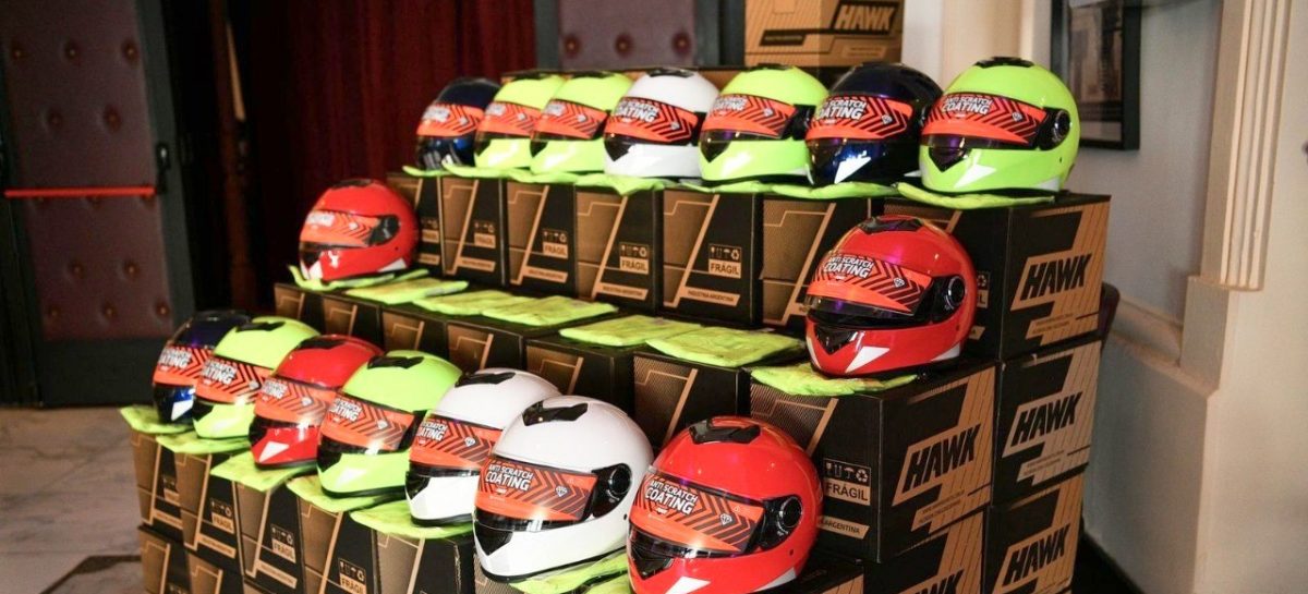 Seguridad Vial: se entregaron 200 cascos y 200 chalecos de visibilidad para motociclistas