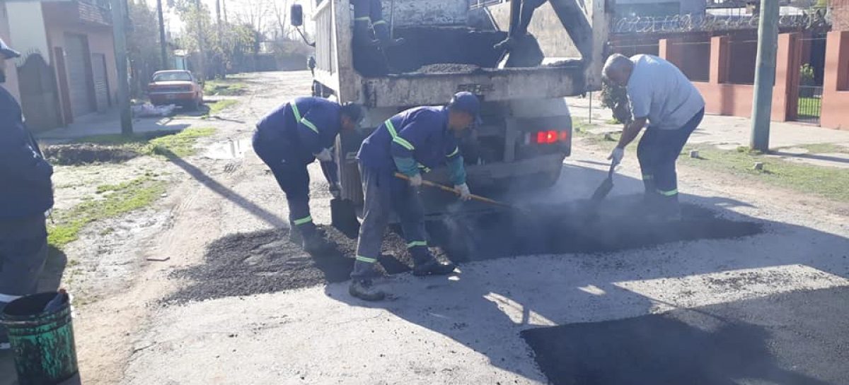 Prosiguen los trabajos de pavimentación, estabilizado, bacheo y mantenimiento del espacio público del partido de Escobar