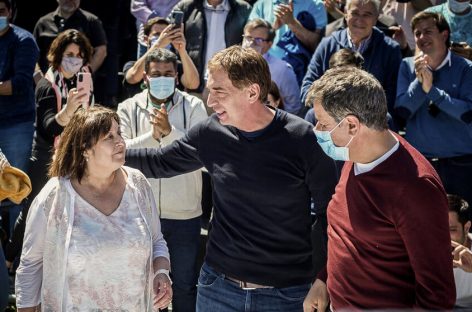 Juntos, con presencia de referentes de Escobar, relanzó su campaña en Tigre