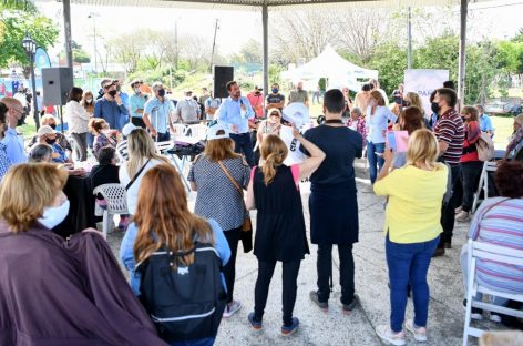 Se llevó a cabo el lanzamiento del programa Plazas PAMI en el partido de Escobar