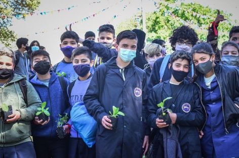 Más de 8 mil niños, niñas y adolescentes de escuelas públicas y privadas del distrito visitan la Fiesta Nacional de la Flor