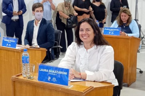 Juraron los 12 concejales electos y María Laura Guazzaroni asumió como presidenta del Honorable Concejo Deliberante