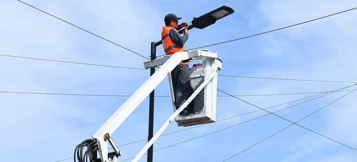 Alumbrado público: reparan 369 luminarias e instalan 80 puntos de luz nuevos