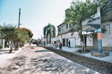 Continúan los trabajos de pavimentación y puesta en valor del espacio público en Garín y Loma Verde