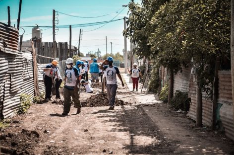 Beto Ramil y Emilio Pérsico recorrieron obras de agua potable y cloacas en Belén de Escobar