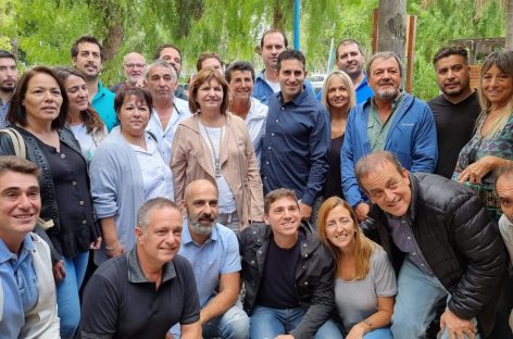 Patricia Bullrich visitó Ingeniero Maschwitz y se reunió con militantes, referentes locales y el equipo de concejales de Juntos en Escobar